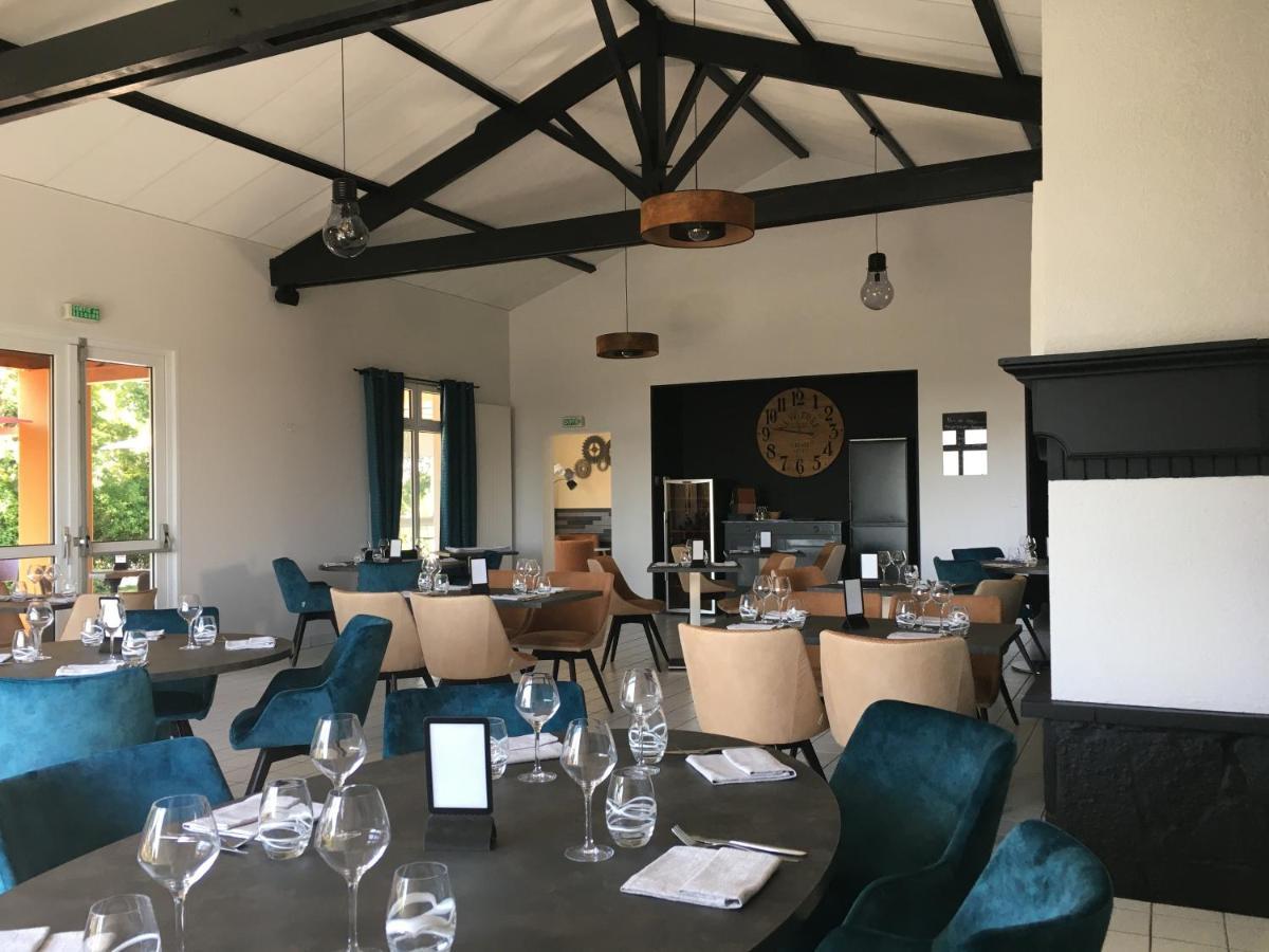Logis Hotel Les 3 Marchands Bressuire Εξωτερικό φωτογραφία